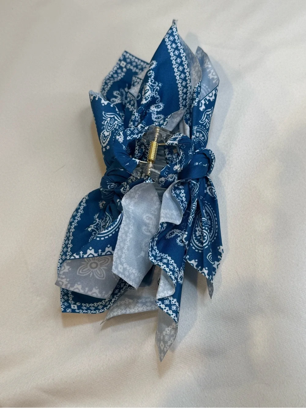 Cornflower Blue Bandana Print Fabric Bow Claw Clip Hair Accessory 4” Boho NWOT